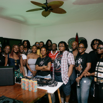 Group photo of everyone who attended the Homecoming Festival session