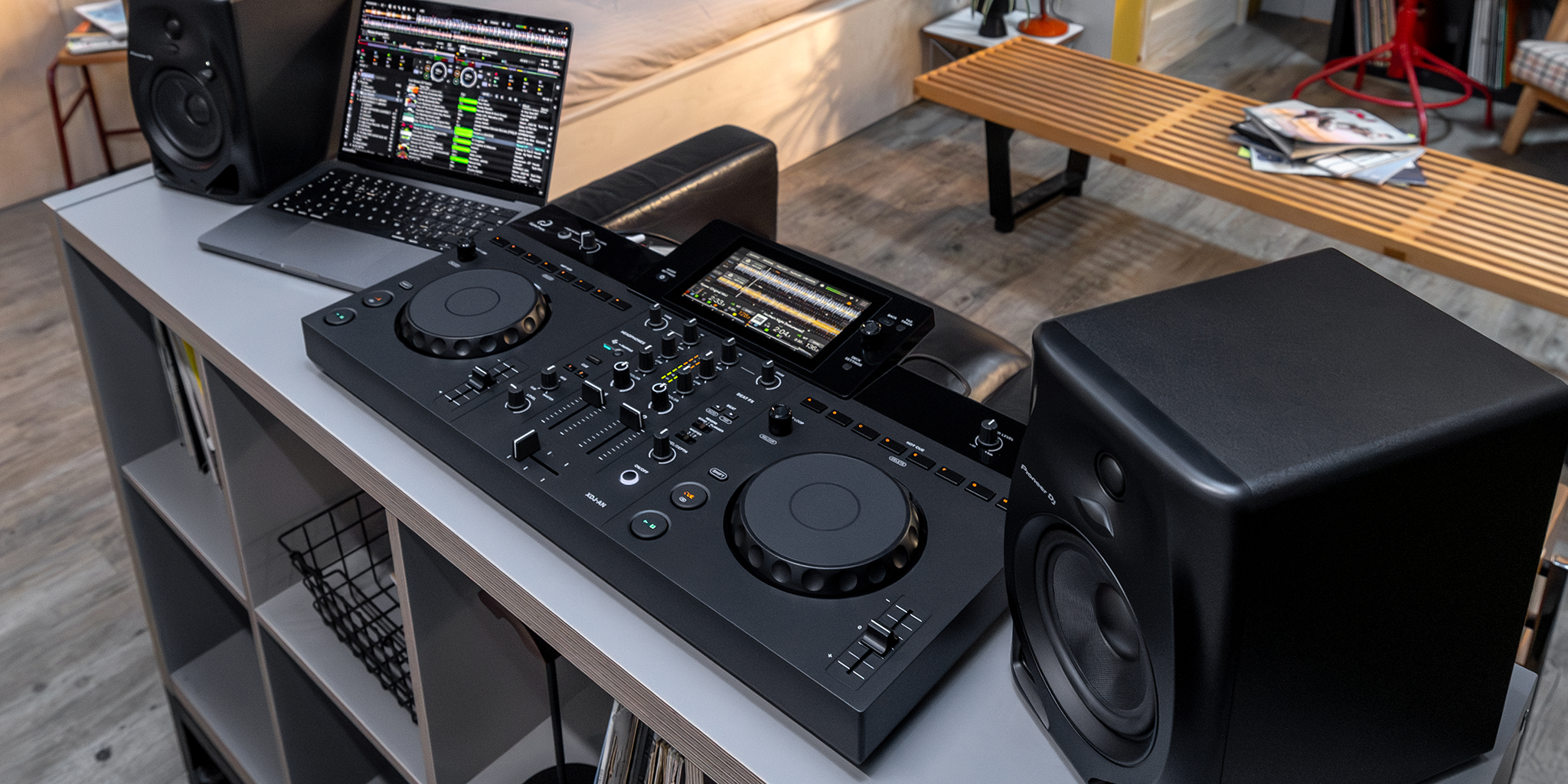 XDJ-AN4-1