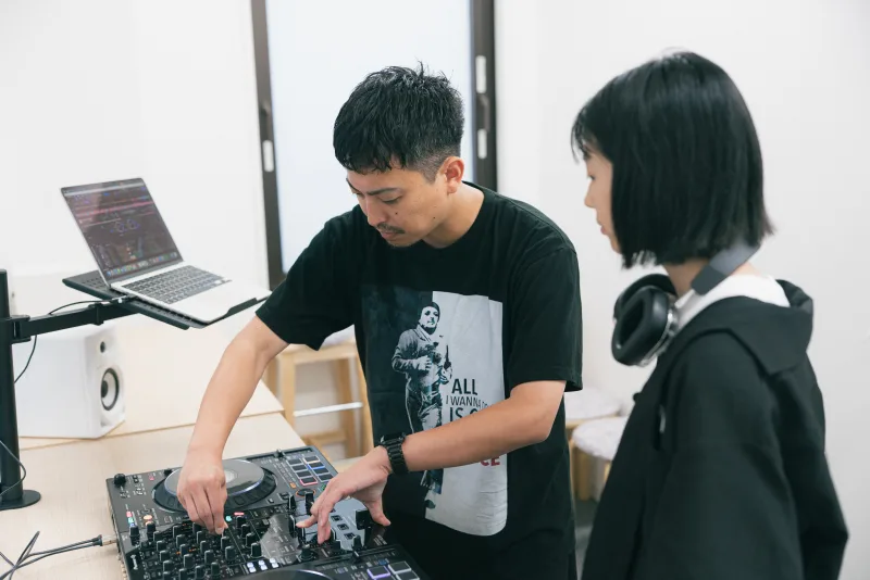 横浜DJ Labの様子