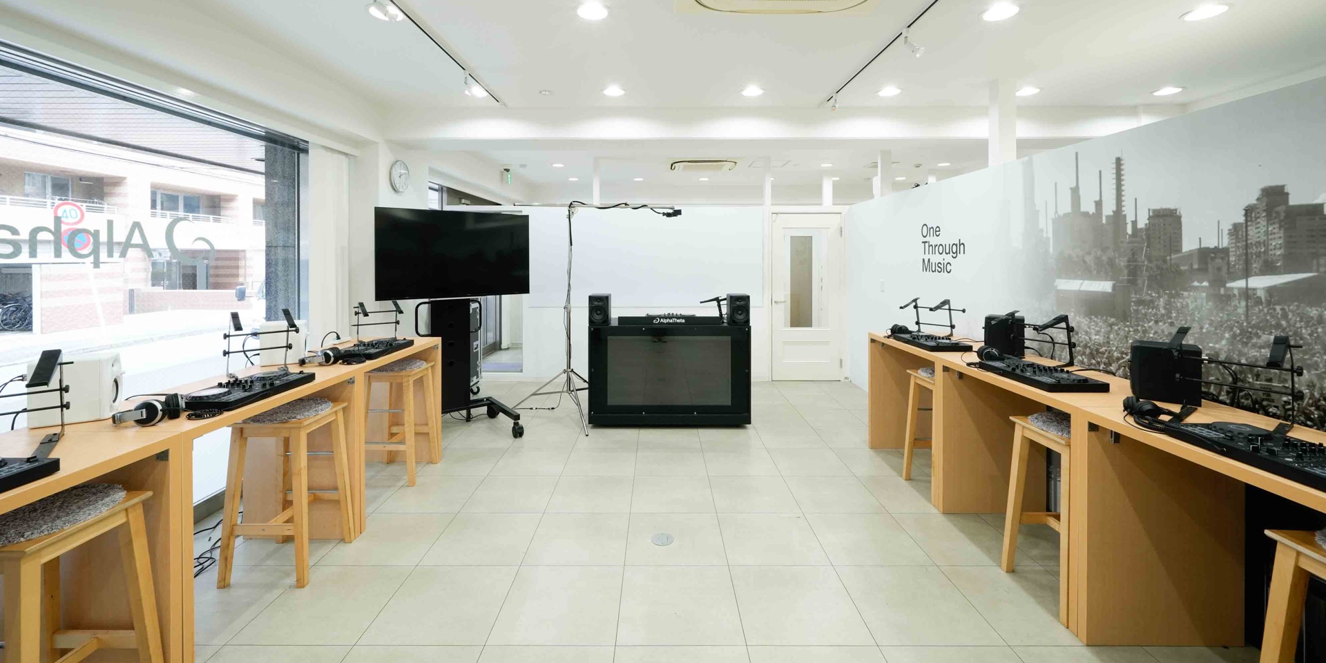 AlphaTheta 横浜DJ Lab スクールムービー